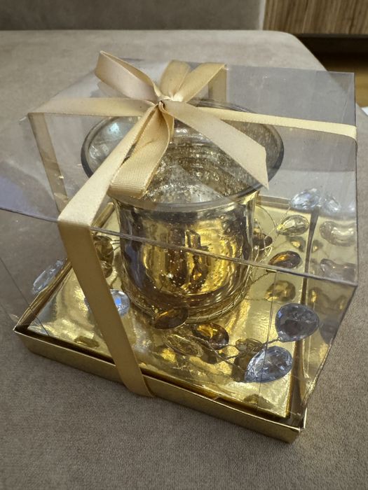 Празничен свещник в златисто