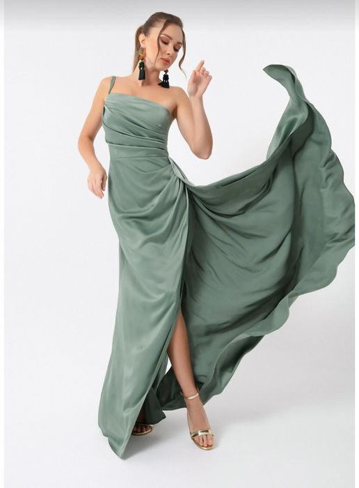 Сатенена Рокля - Евкалиптово / Маслинено Зелено