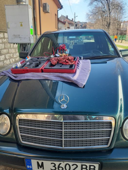 Спукани Автостъкла-ремонт и Лепене !!!