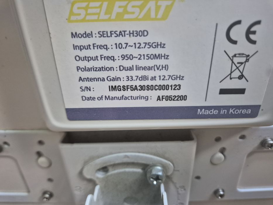 Antena satelit plată SELFSAT H30D