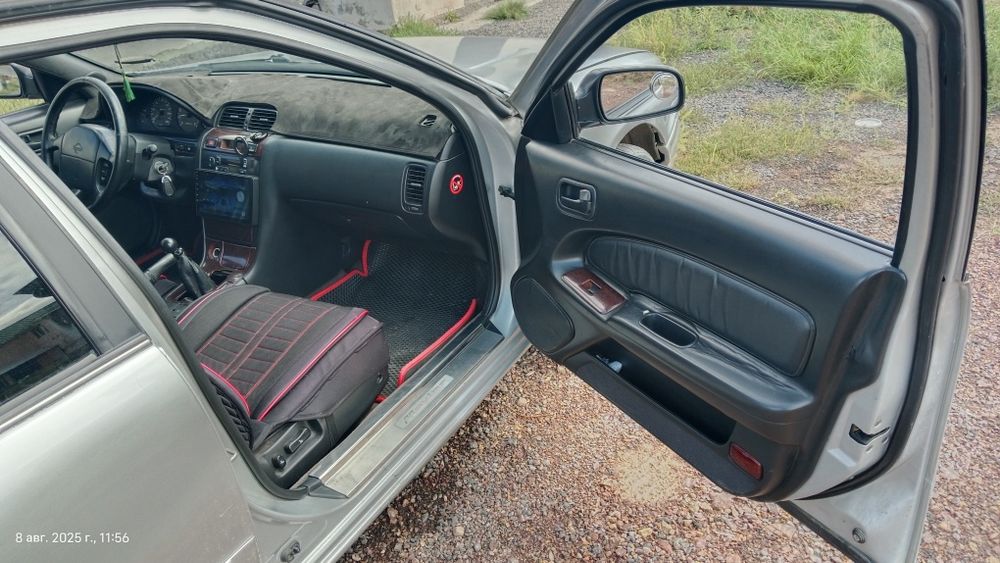 Продам Ниссан максима а32