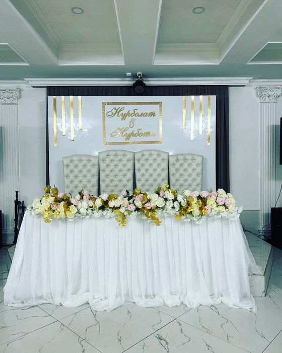 Продаю искусстаенные цветы