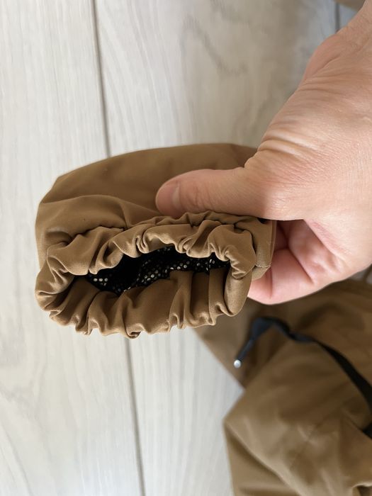 Продам демисезонный комбинезон