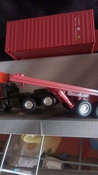 Игрушка КамАЗ 1/43 Контейнеровоз