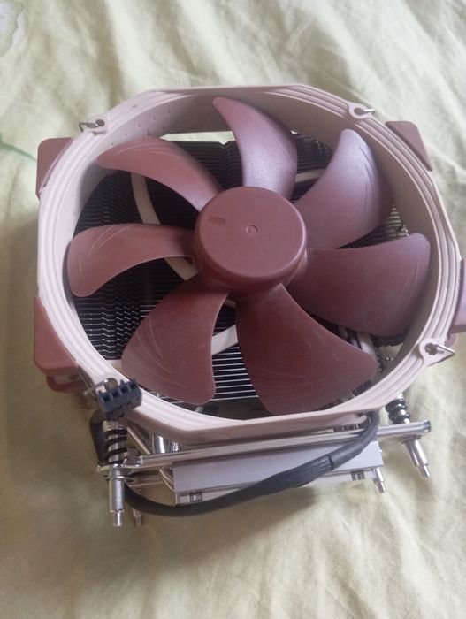 Noctua TR4 soket