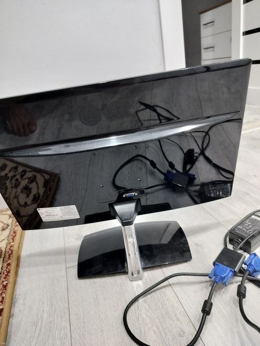 Монитор для ПК LG 20"