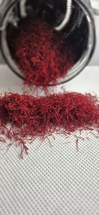 Șofran premium 1g- 50lei, 5 g-215 lei, 10 g- 400lei