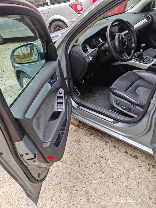 Audi A4 2008 B8 2995 cm3