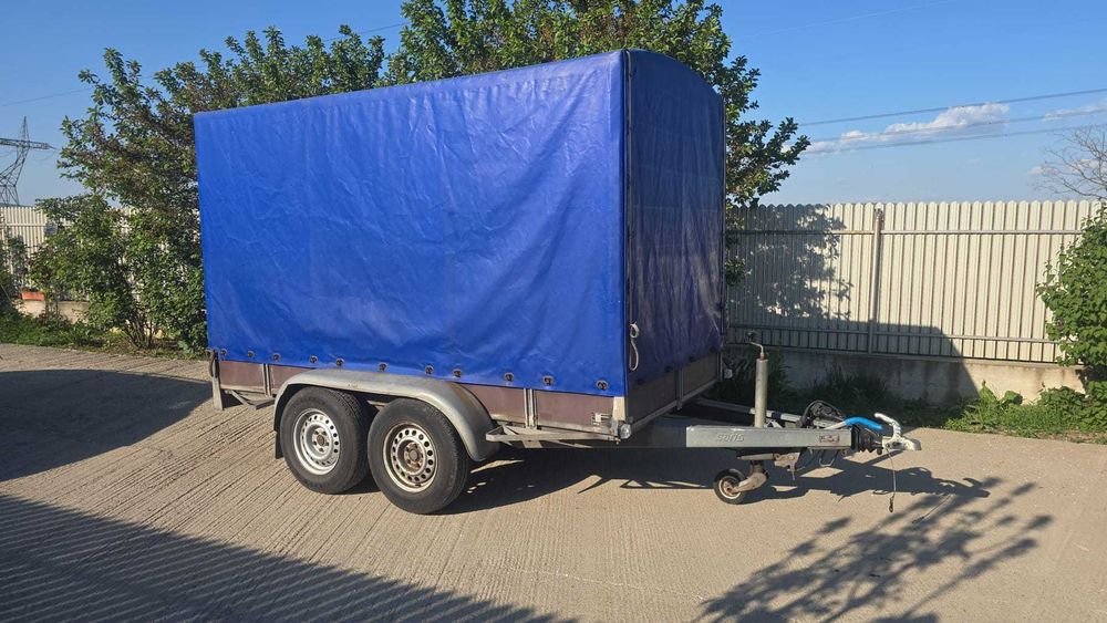 Remorcă SARIS 2700kg Dublă Axă, Prelată Înaltă – ACTE RO în curs (RAR programat)