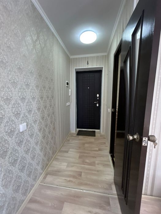 Продается 3 ком , Ш. Жанибек 77 дом