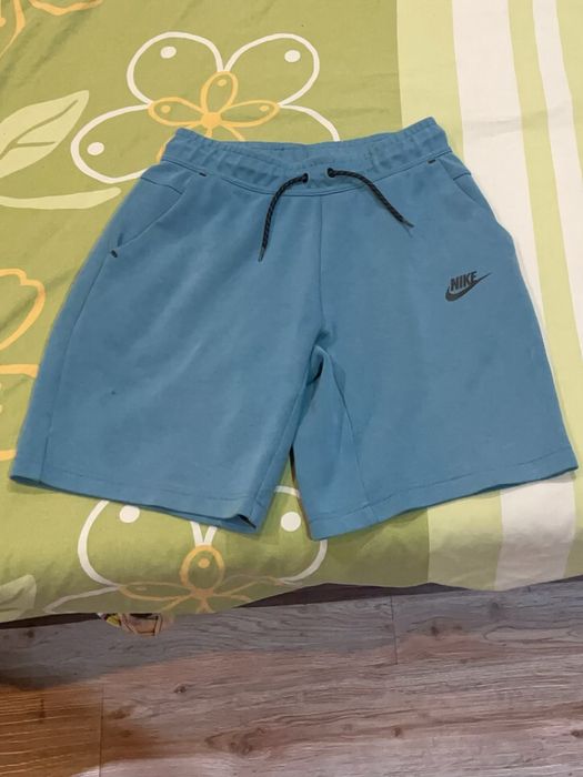 ОРИГИНАЛНИ къси гащи Nike Tech