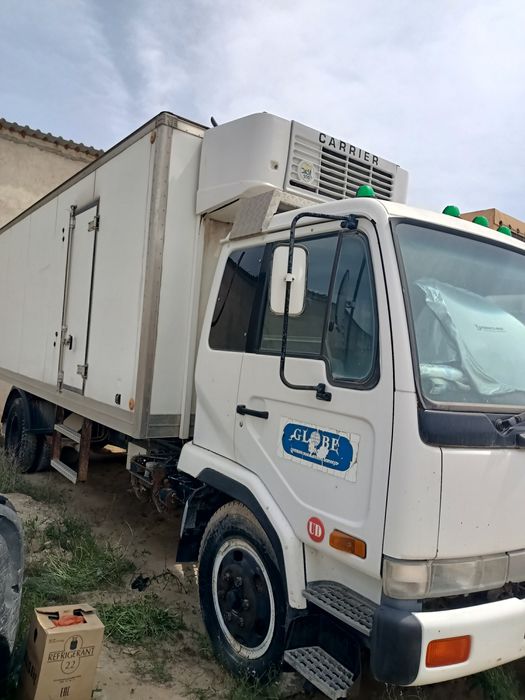 Ниссан, пробег 320000 родной