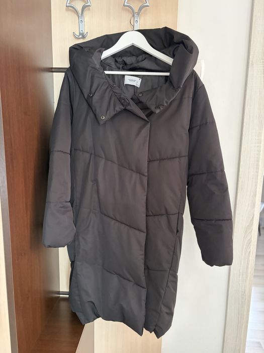 Връхни дрехи Reserved, Sinsay, Stradivarius, Zara