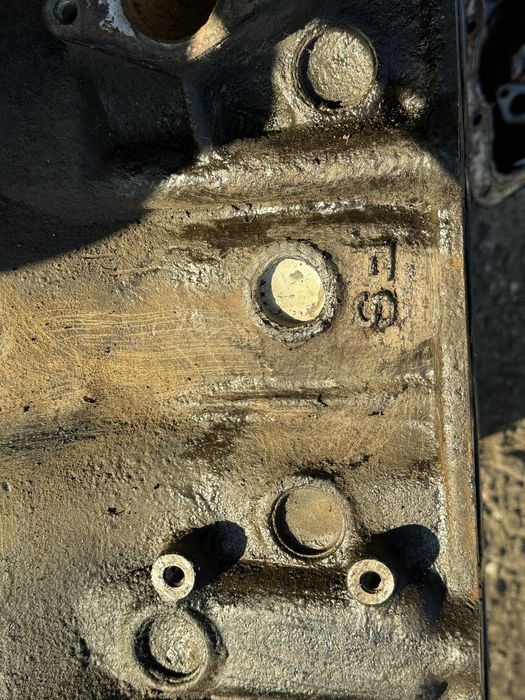 Блок Mazda Кронус 2 л