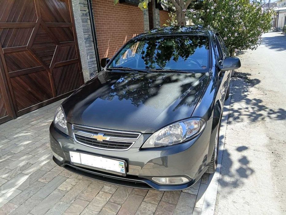 Продается Chevrolet Lacetti / Gentra 3 позиция