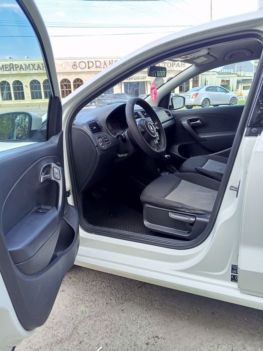 Фольксваген Поло седан