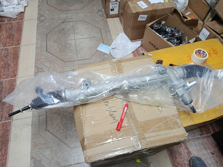 Кормилна рейка ,Vw T5 , mercedes w221 ,w2111