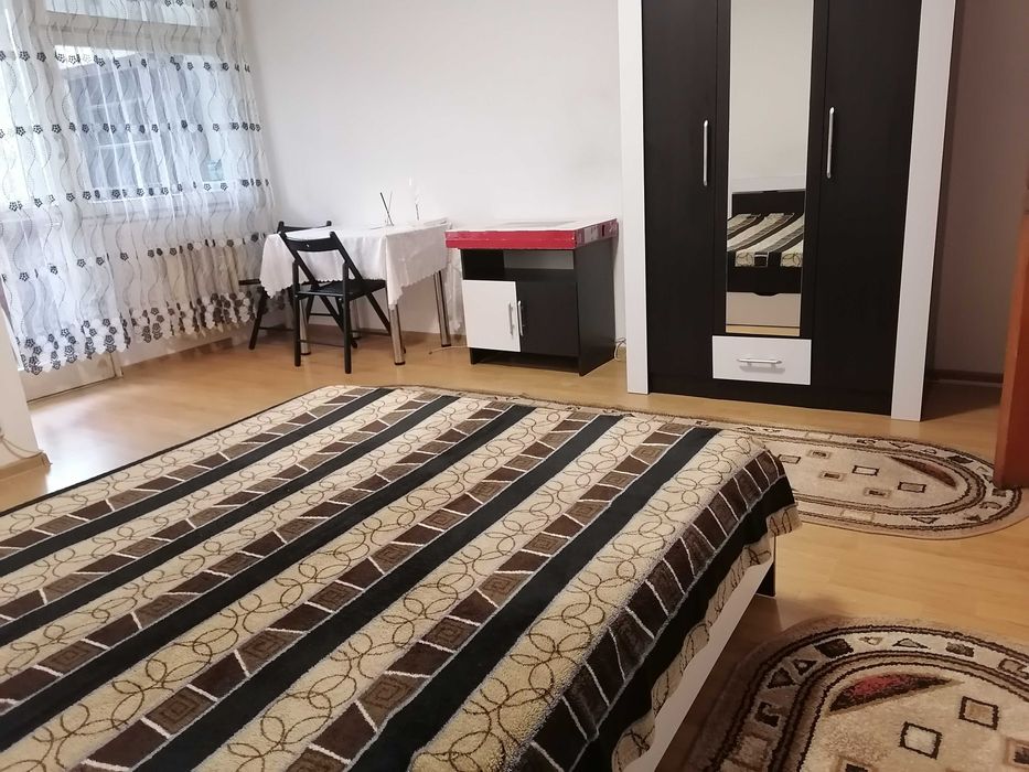 Garsoniera Sector 4 Berceni zona Aparatorii Patriei