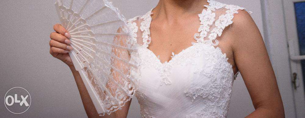 rochie mireasa stil printesa