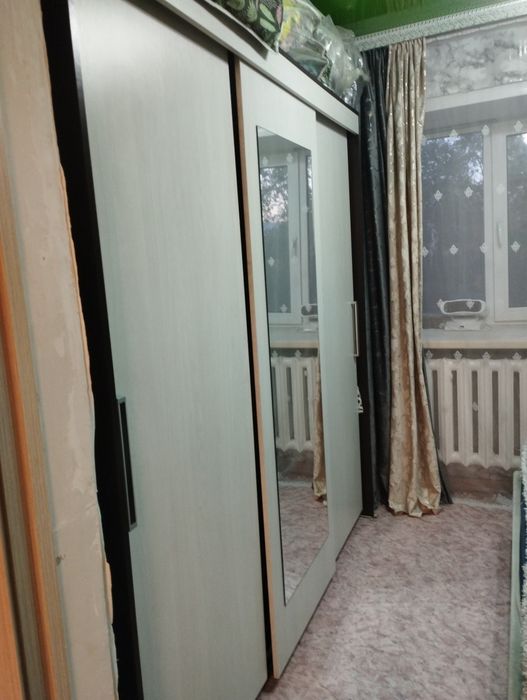 Продам двух комнатную квартиру