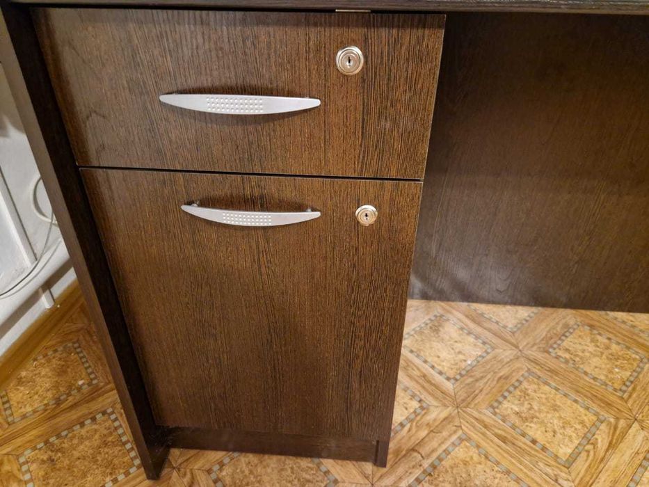 Продам ресепшн для офиса