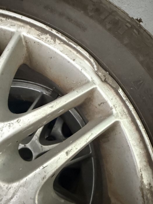 Джанти за Форд с гуми 196/60/15