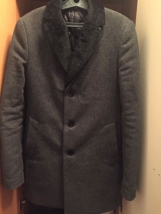 Продаю Пальто