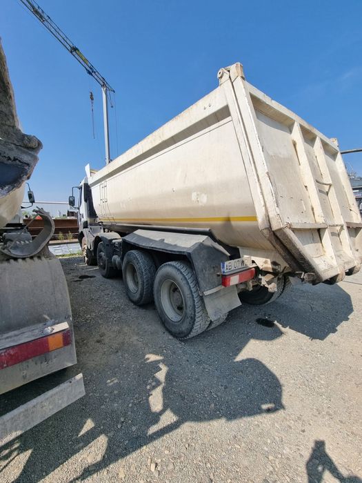 Vand Autobasculanta 8x4 Renault Kerax