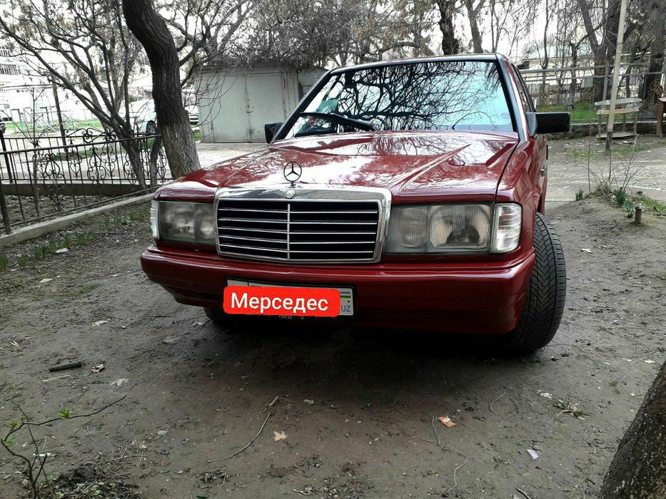 Мерседес 190 сотилади