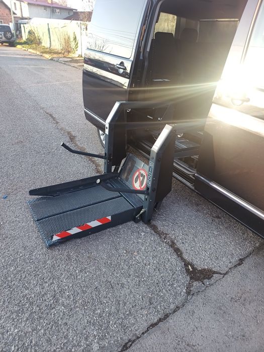 Инвалидно  обурудване за бус