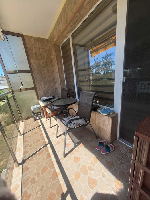 Продава се Тристаен апартамент в Казанлък - 70 кв.м за 1348 €/кв.м - Снимка #1