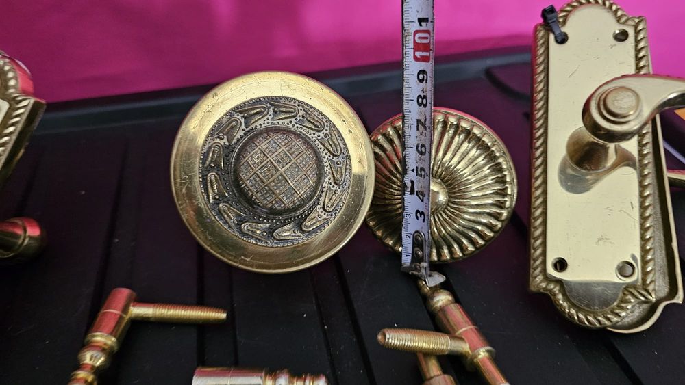 Seturi mânere uși din alamă – stil clasic / vintage