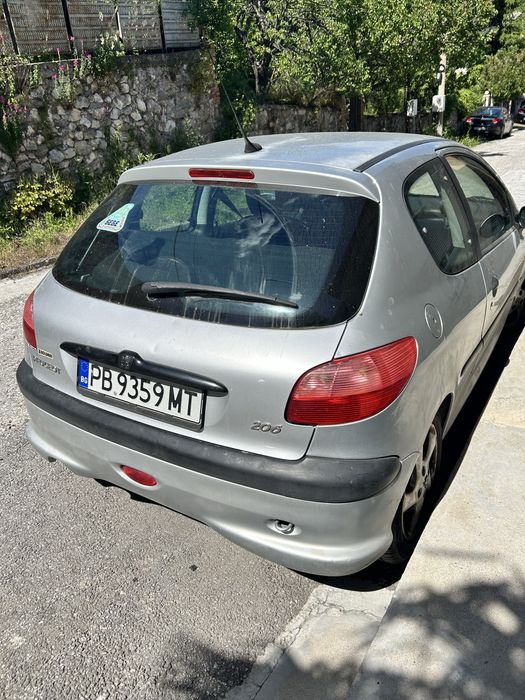 Кола Peugeout 206