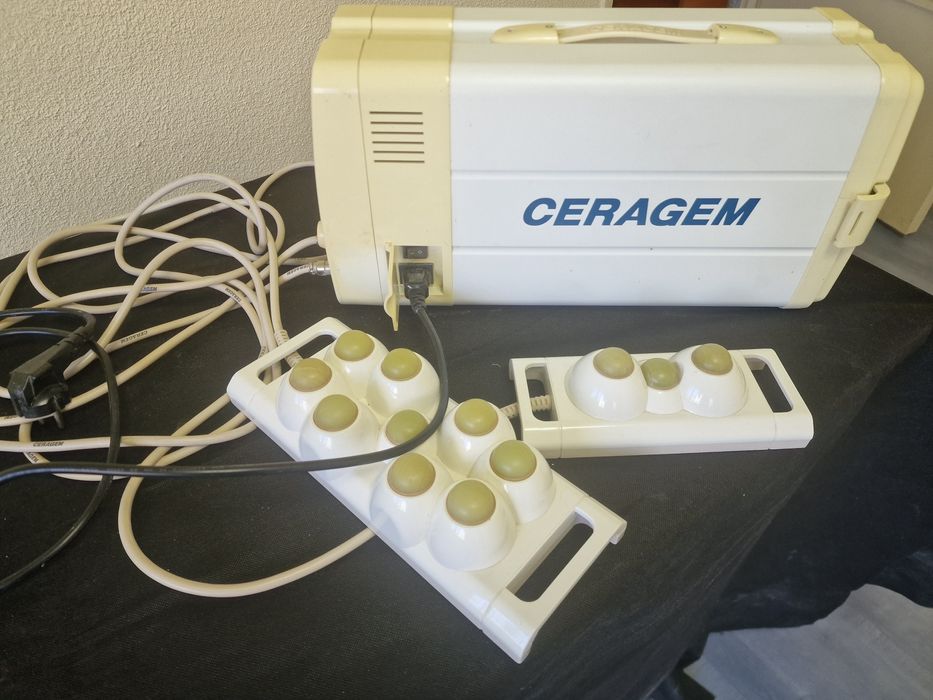Aparat de masaj Ceragem