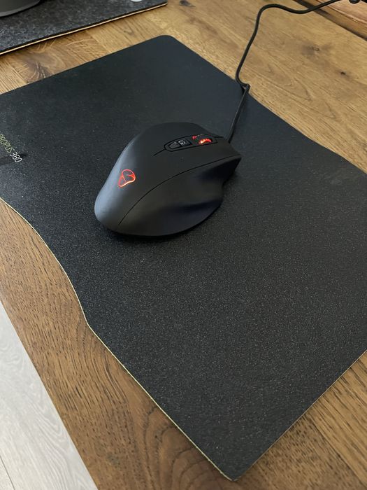 Mouse + pad  Gaming  MIONIX