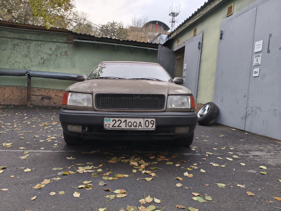 Продам Ауди 100 с4