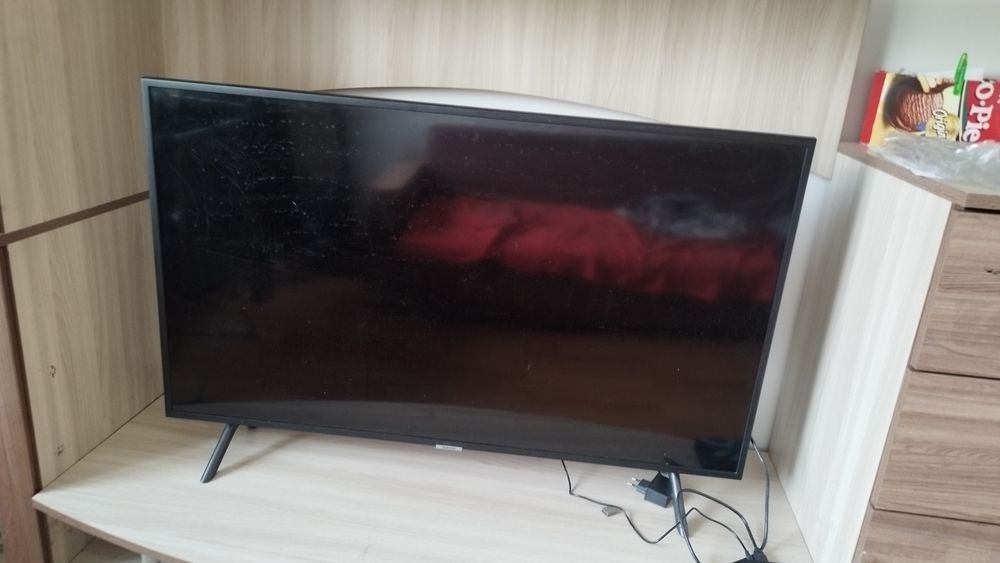 Телевизор SAMSUNG