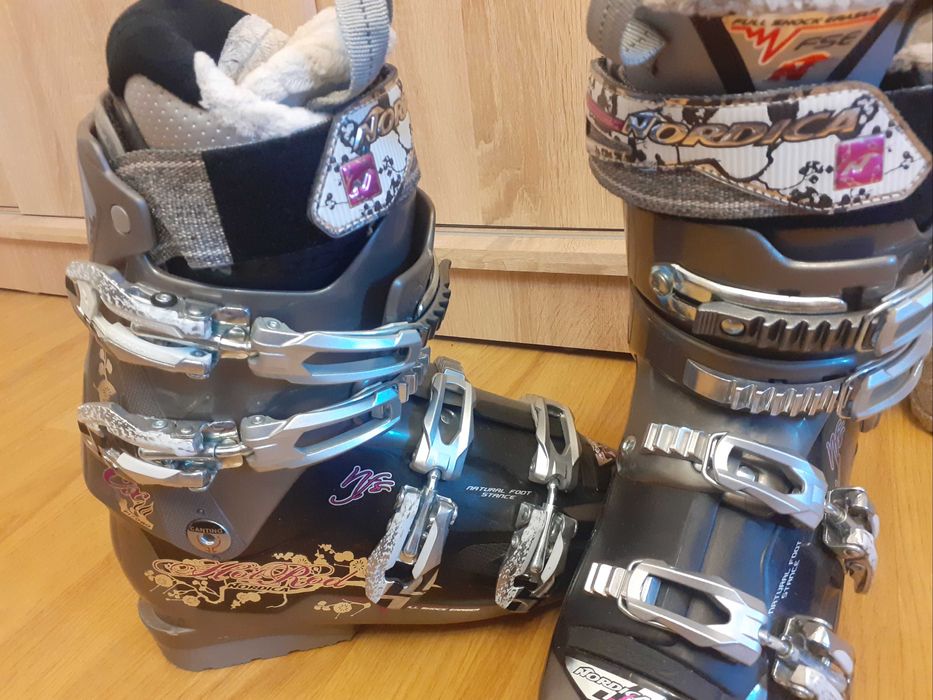 Clapari Nordica Hot Rod