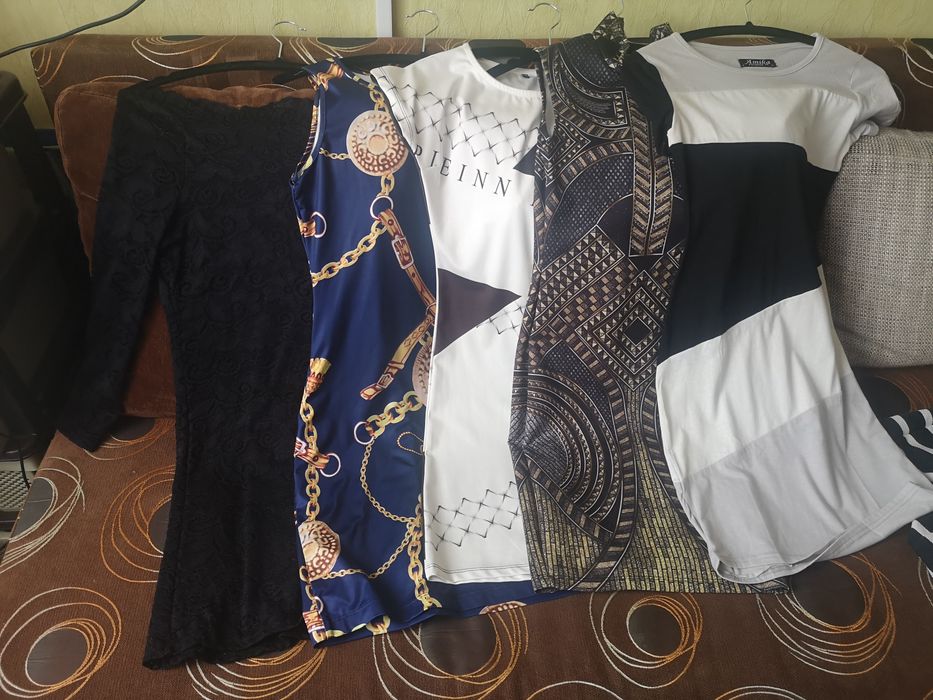 Дрехи по 10 лв. бройката