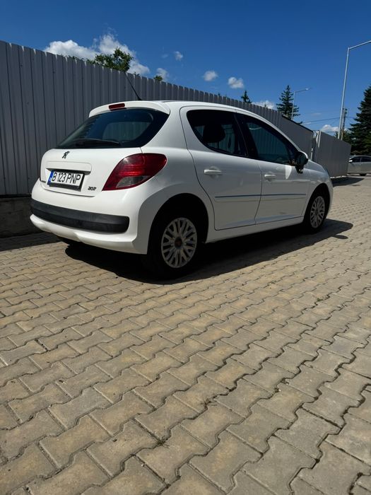 PEUGEOT 207 2011 — imagine 3