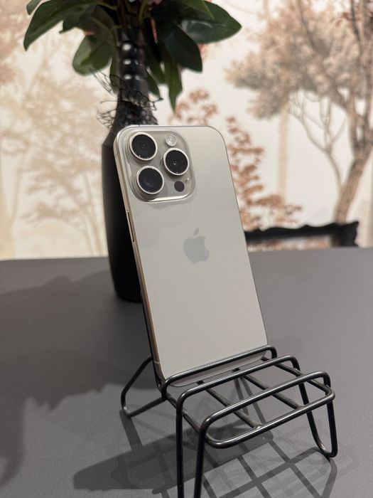 Iphone 15 Pro , 128 gb , Natural Titanium , stare impecabila !