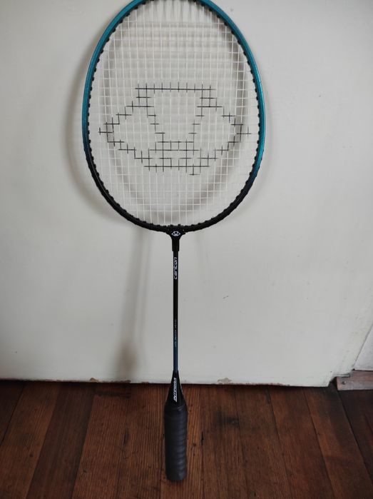 Хилка / ракета за бадминтон/ федербал Carlton Integra