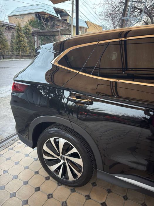 BYD champion full 605 km