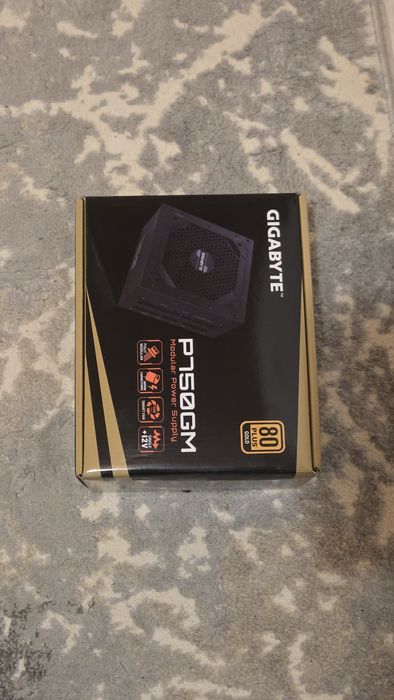 Sursa NOUA Gigabyte GP-P750GM 750W 80+ Gold