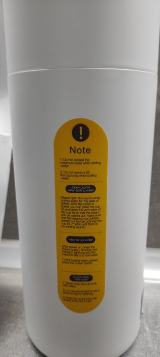 Deerma електрически термос