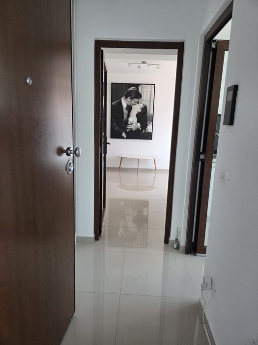 Garsonieră cu 2 camere și baie