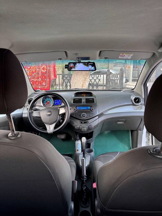 Spark 2018 yil 201.000km Avtomat karobka metan gaz