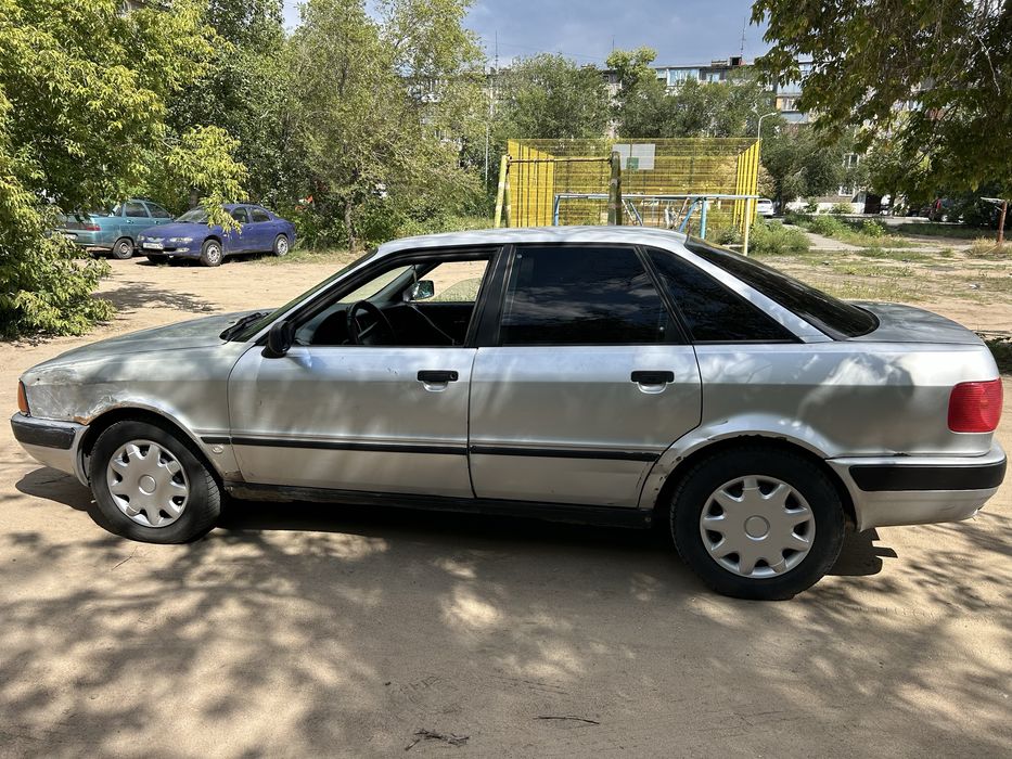 Продам ауди 80 б4