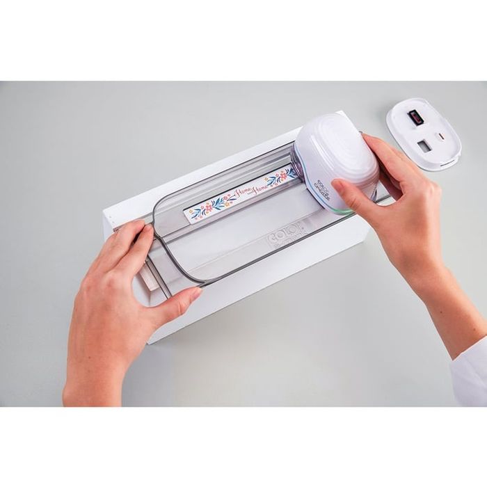 Mобилен и удобен за работа принтер E-mark с размер на длан