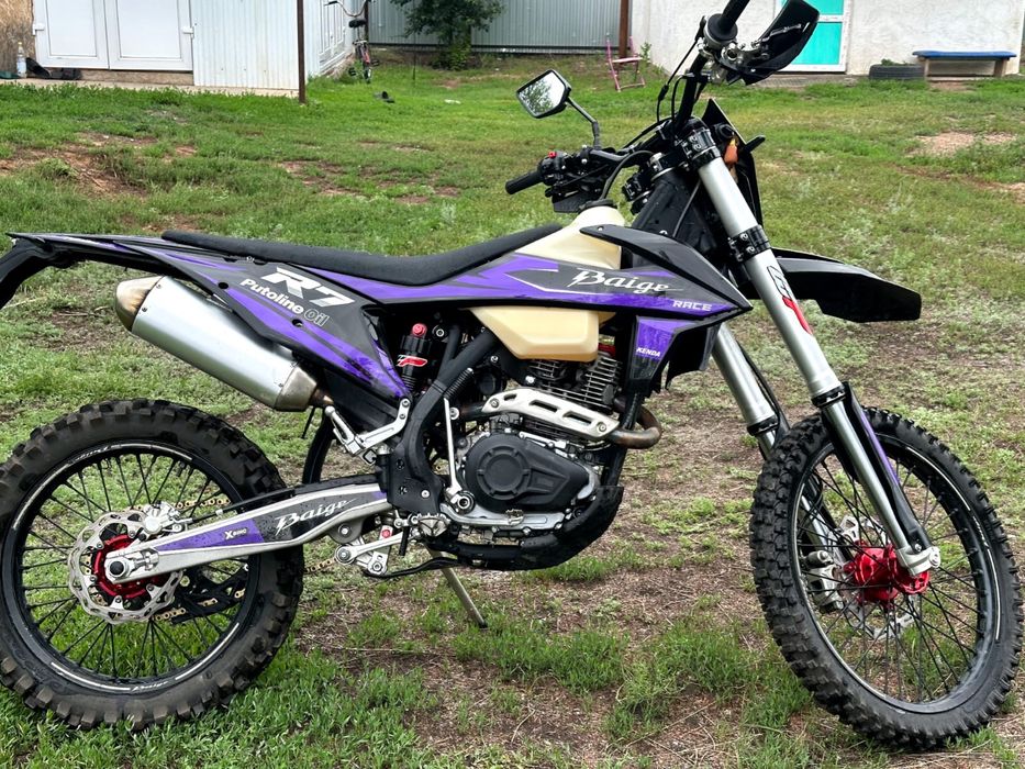 Мотоцикл-Baige R7